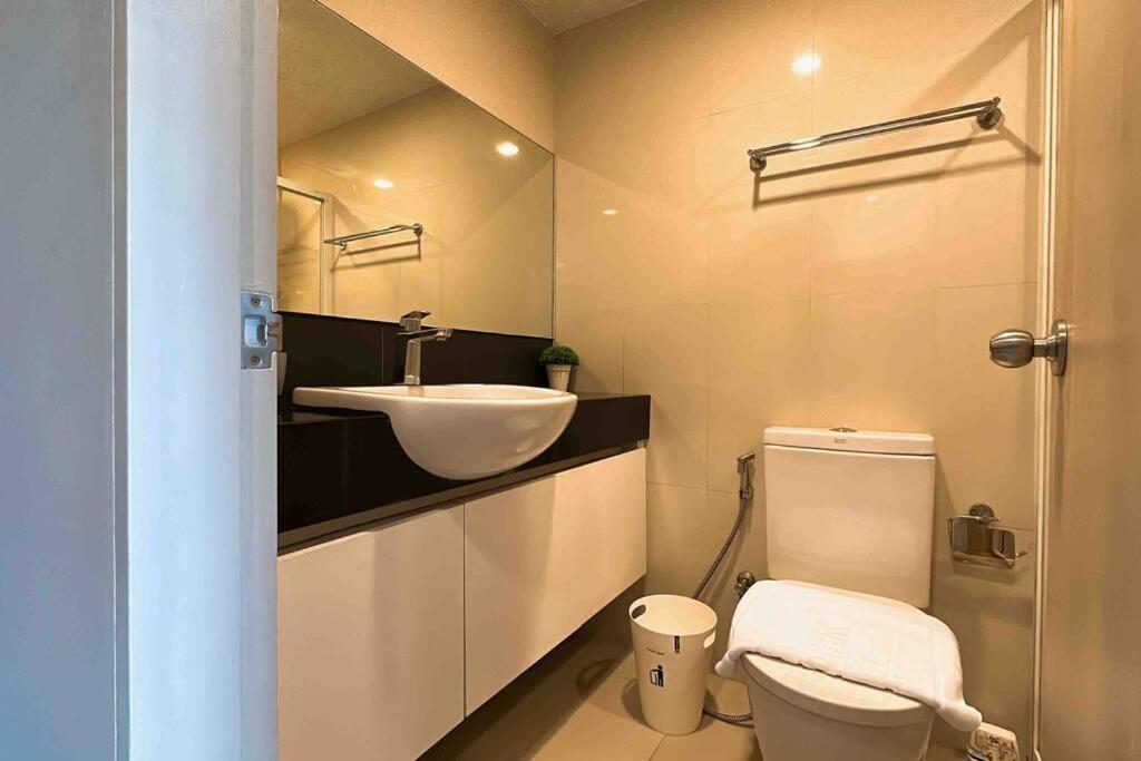Appartamento Nimman Soi 5, Chiang Mai Esterno foto